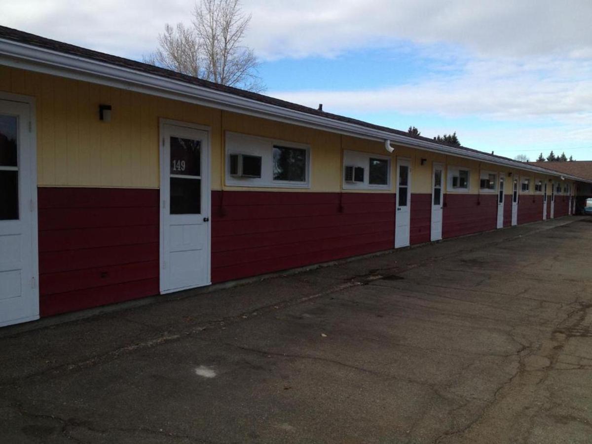 Redwood Motel Yorkton Esterno foto